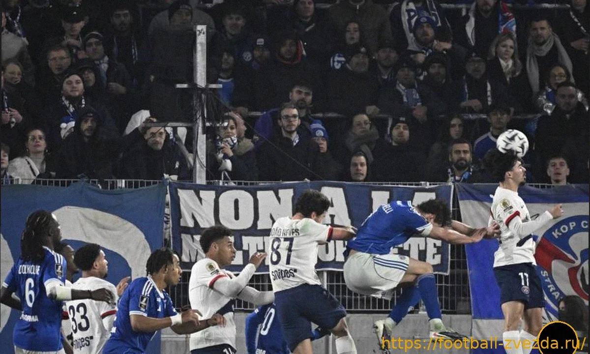 ПСЖ и Страсбург просят перенести матчи Лиги 1, выпадающие между четвертьфиналами еврокубков